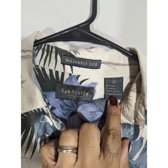 Van Heusen Hawaiian Floral Print Washable Silk Shirt Men Size S - Picture 4 of 5